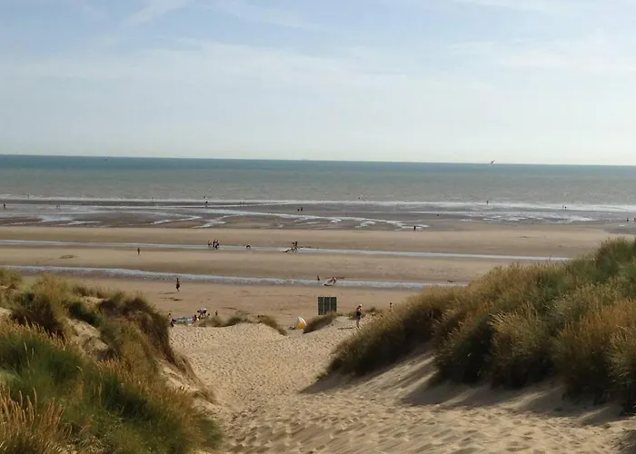 Luxury House In Camber Sand Beach Is 2Min Walk !!