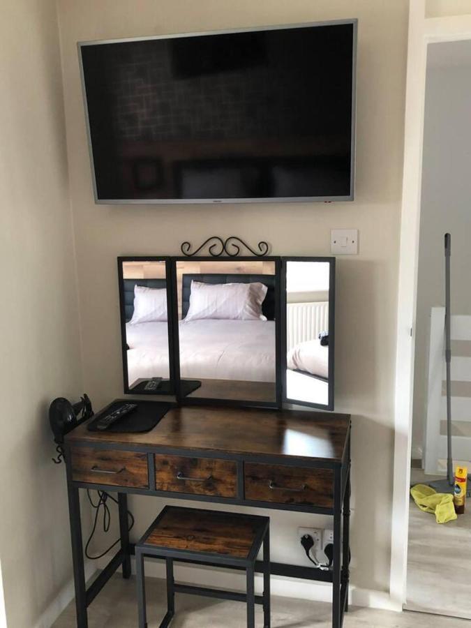 Holiday home Luxury House In Camber Is 2min Walk !!